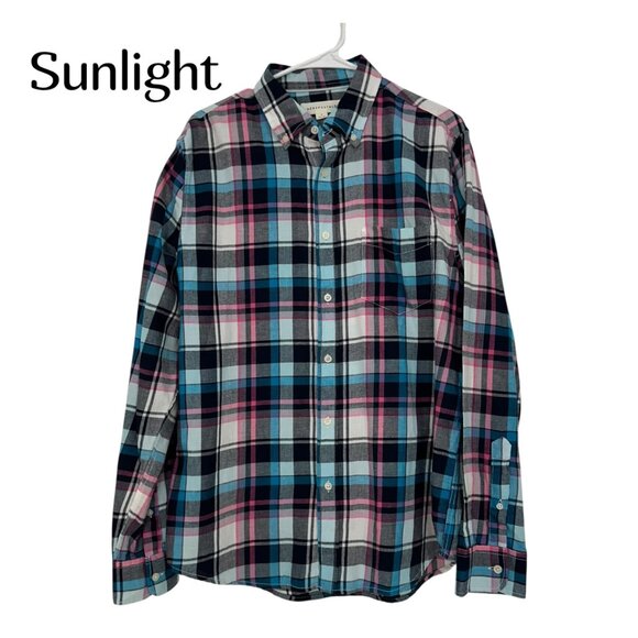 Aeropostale Mens Size Medium Casual Flannel Plaid Button-Down Shirt  Blue/Pink - Picture 1 of 10